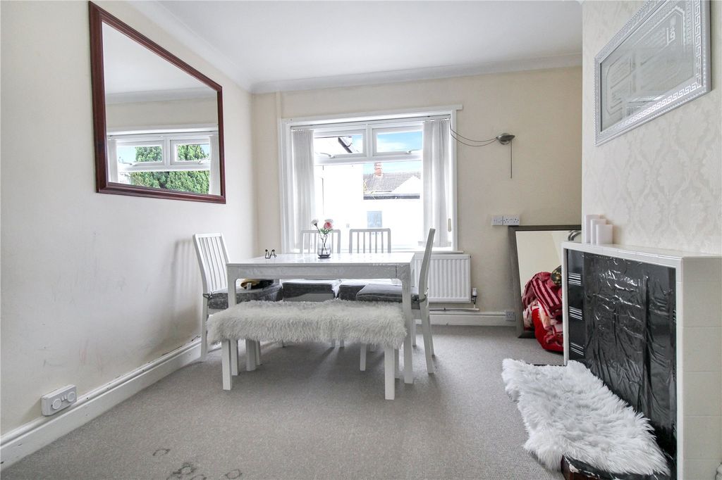 Property photo 3 of 10 Picture No. 07