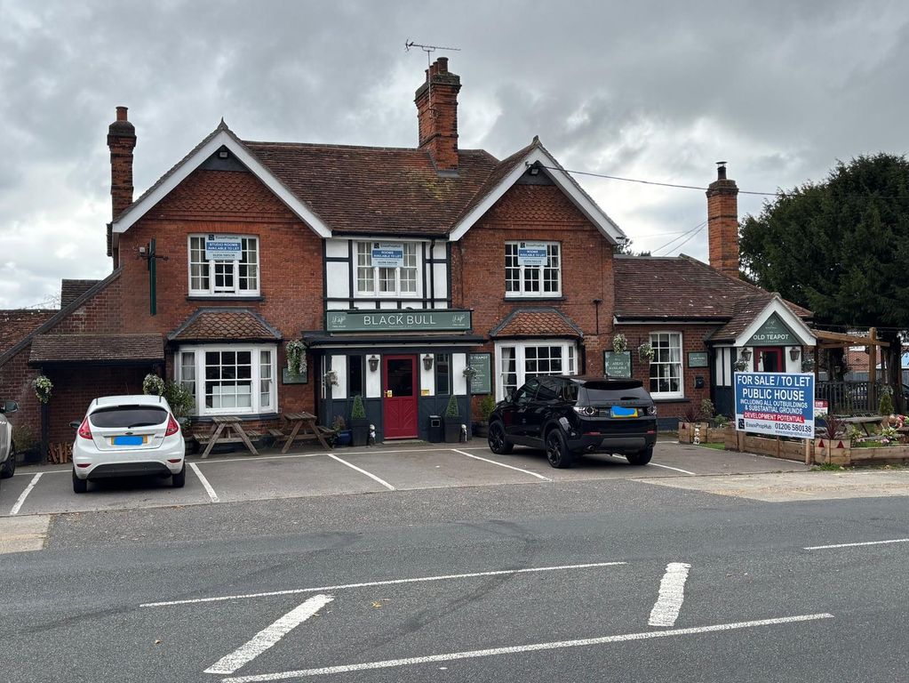 Property photo 1 of 22 Front