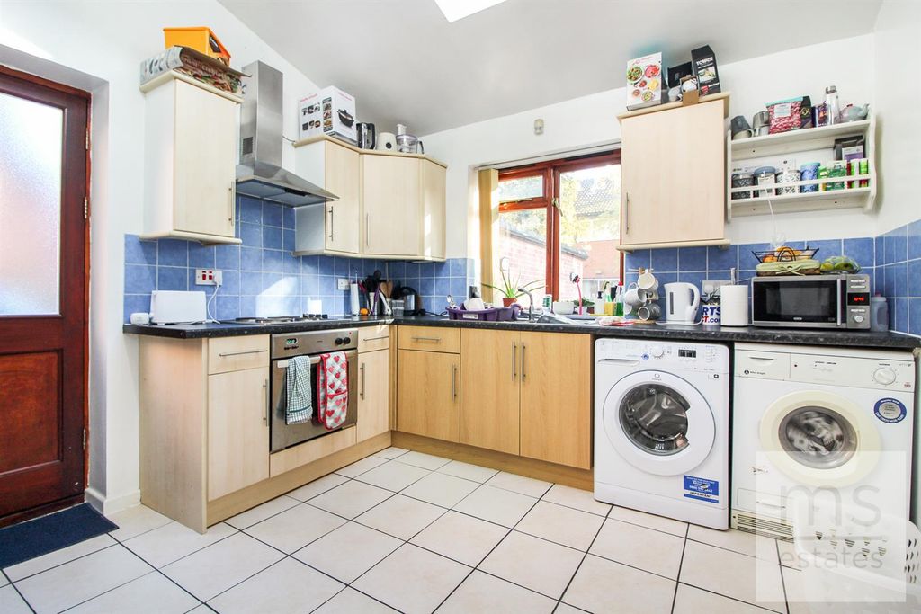 Property photo 2 of 10 Img_8022_1.Jpg