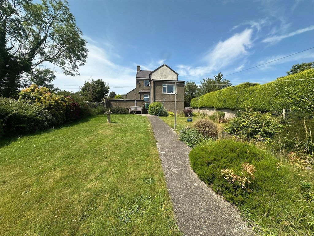 Property photo 2 of 17 Picture No. 03