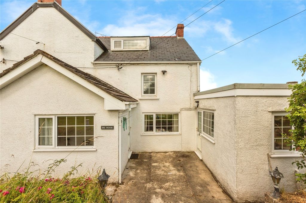 Property photo 3 of 33 Picture No. 33