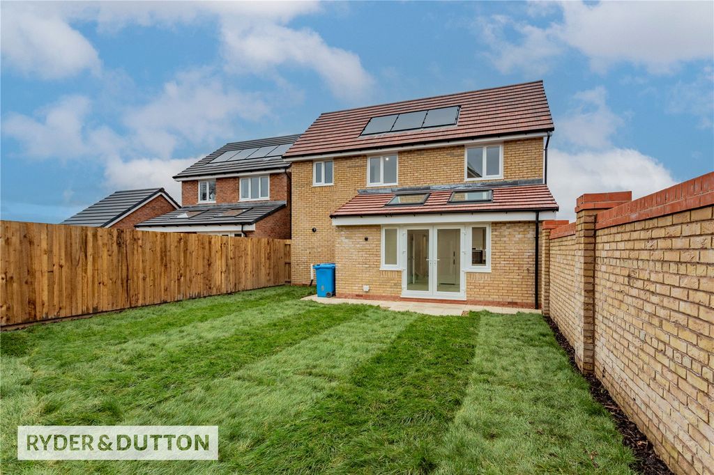 Property photo 1 of 23 Rear Garden