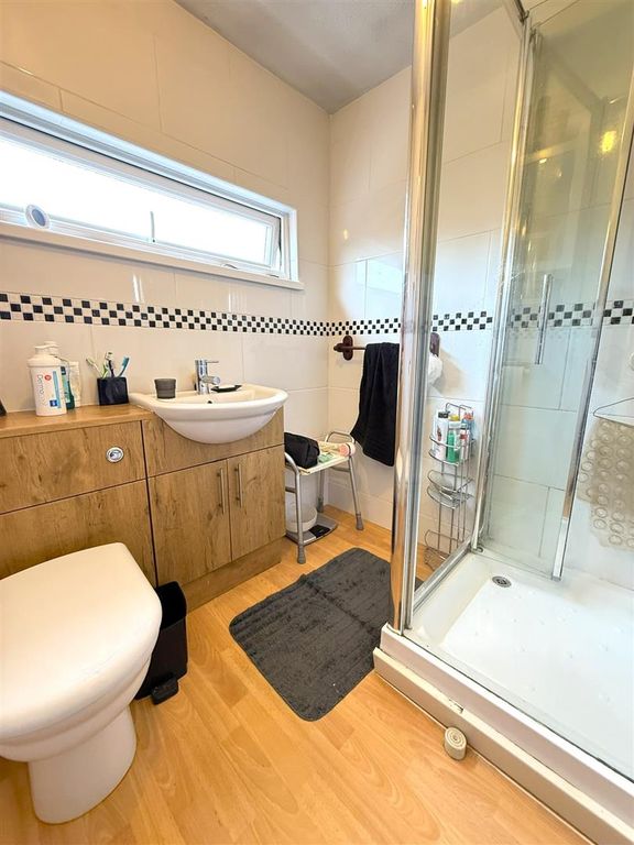 Property photo 3 of 14 2.Jpeg