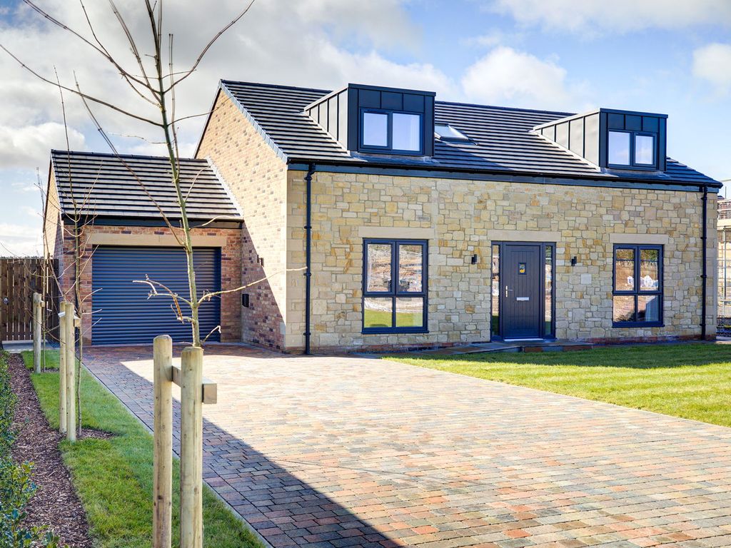 Property photo 1 of 34