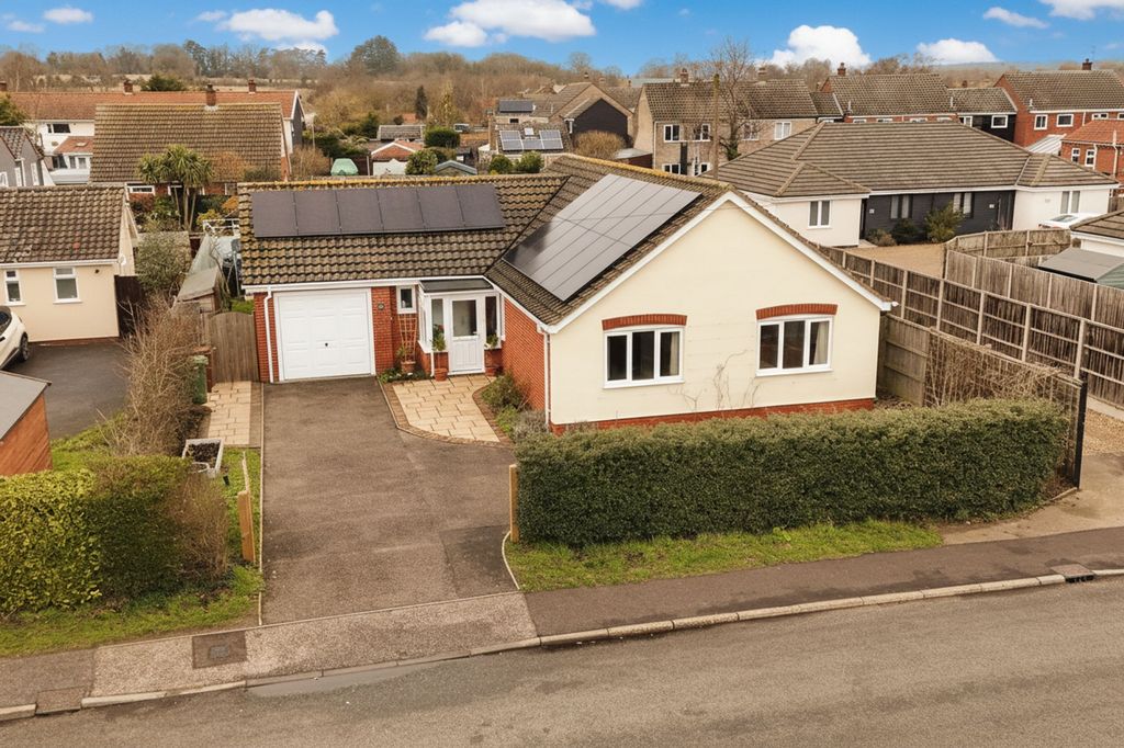 Property photo 1 of 20