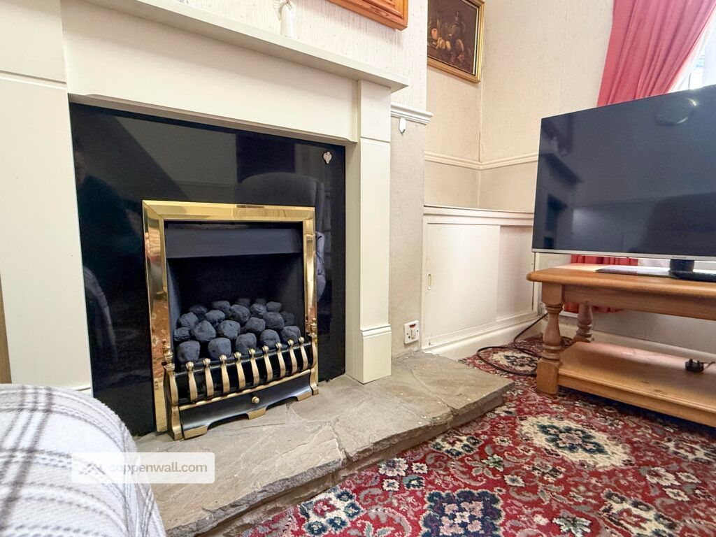 Property photo 3 of 23