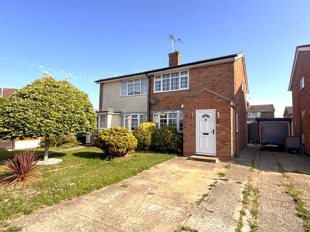 Property photo 1 of 17 Front