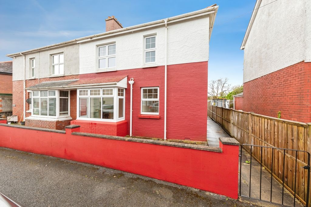Property photo 1 of 24 Pbox-Img.Jpg