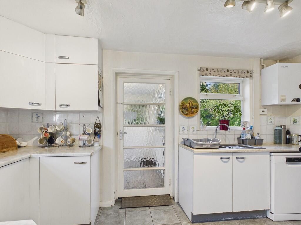 Property photo 2 of 16 Photo 1