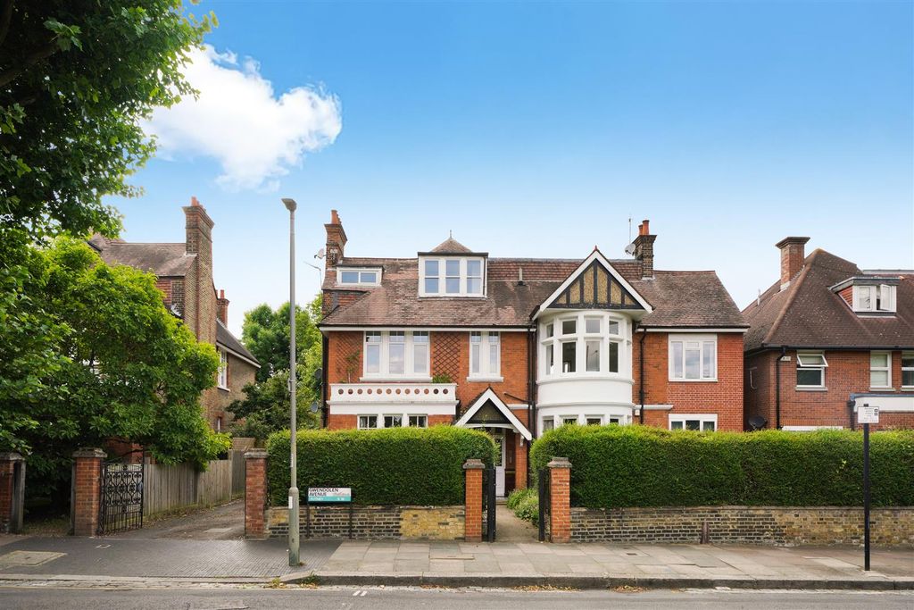 Property photo 1 of 15 Gwendolen Avenue