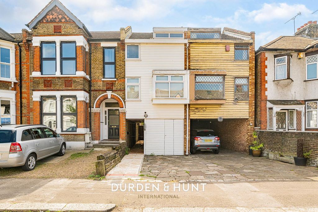 Property photo 1 of 20 Lonsdale-14.1.Jpg