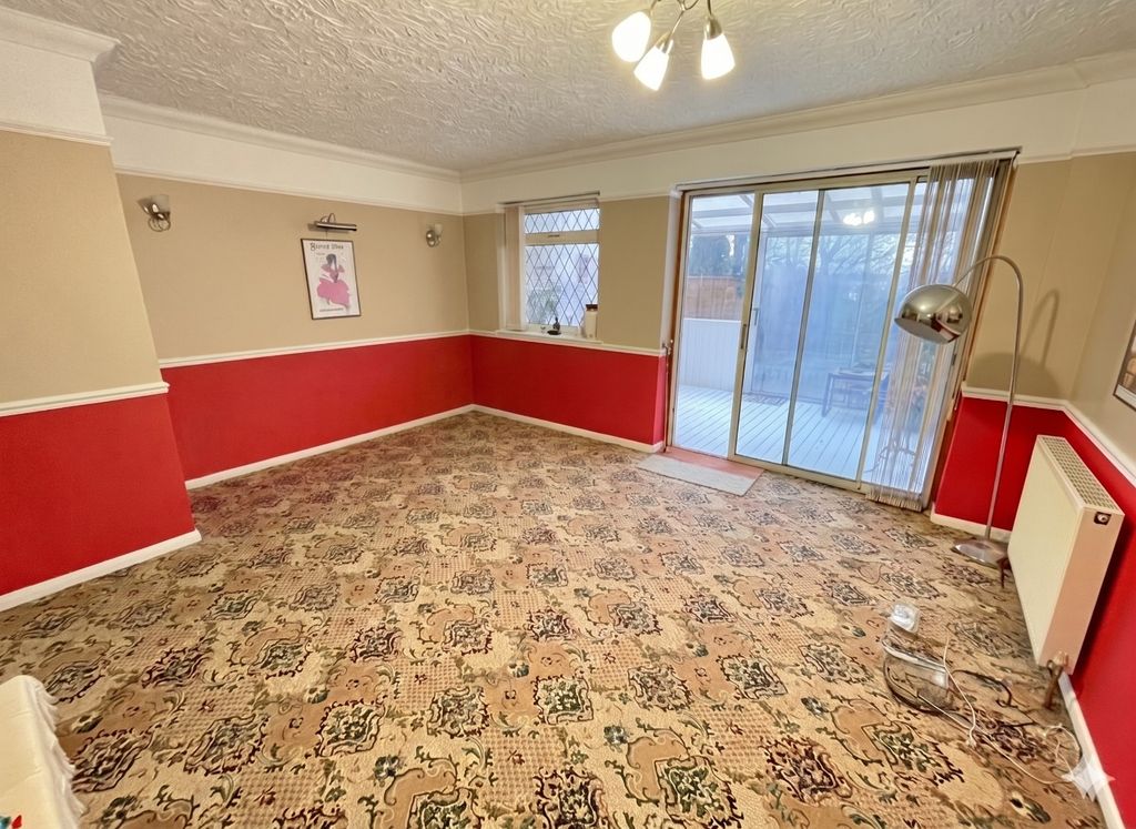 Property photo 2 of 14 4835503