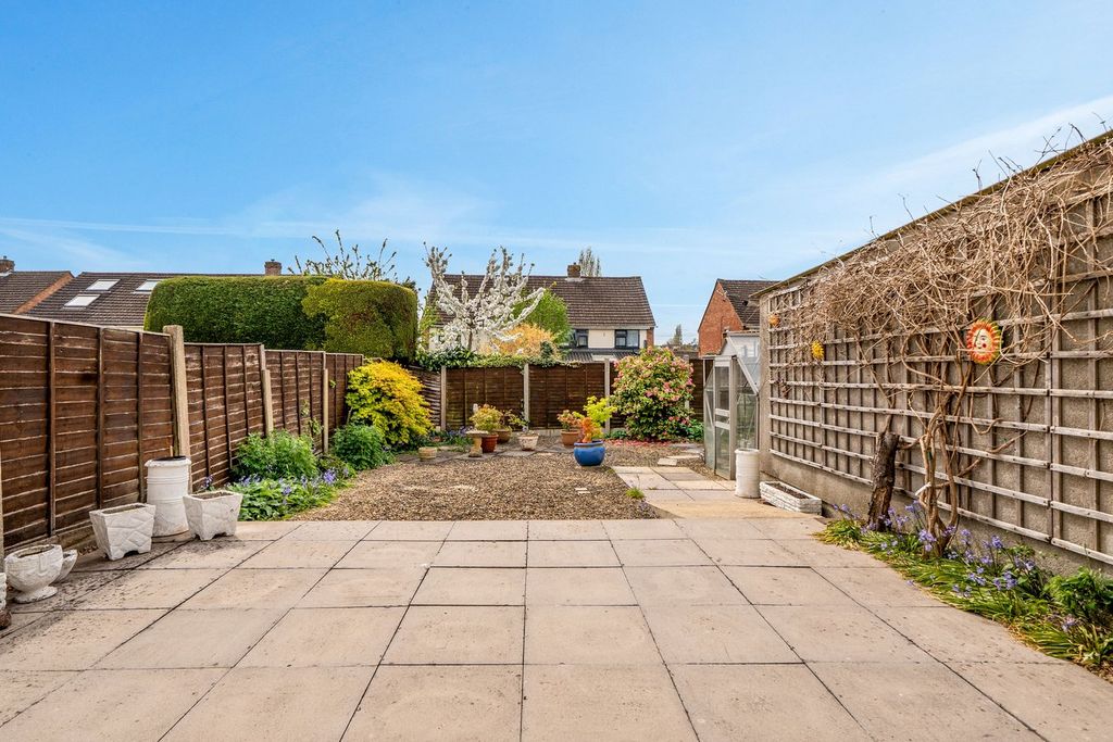 Property photo 2 of 12