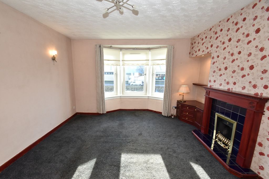 Property photo 3 of 16 4795204