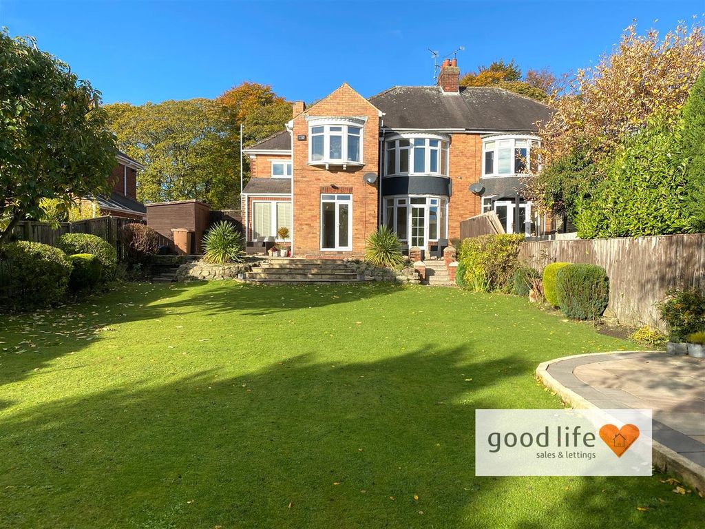 Property photo 1 of 22 20251025_101714768_Ios11Parkside.Jpg