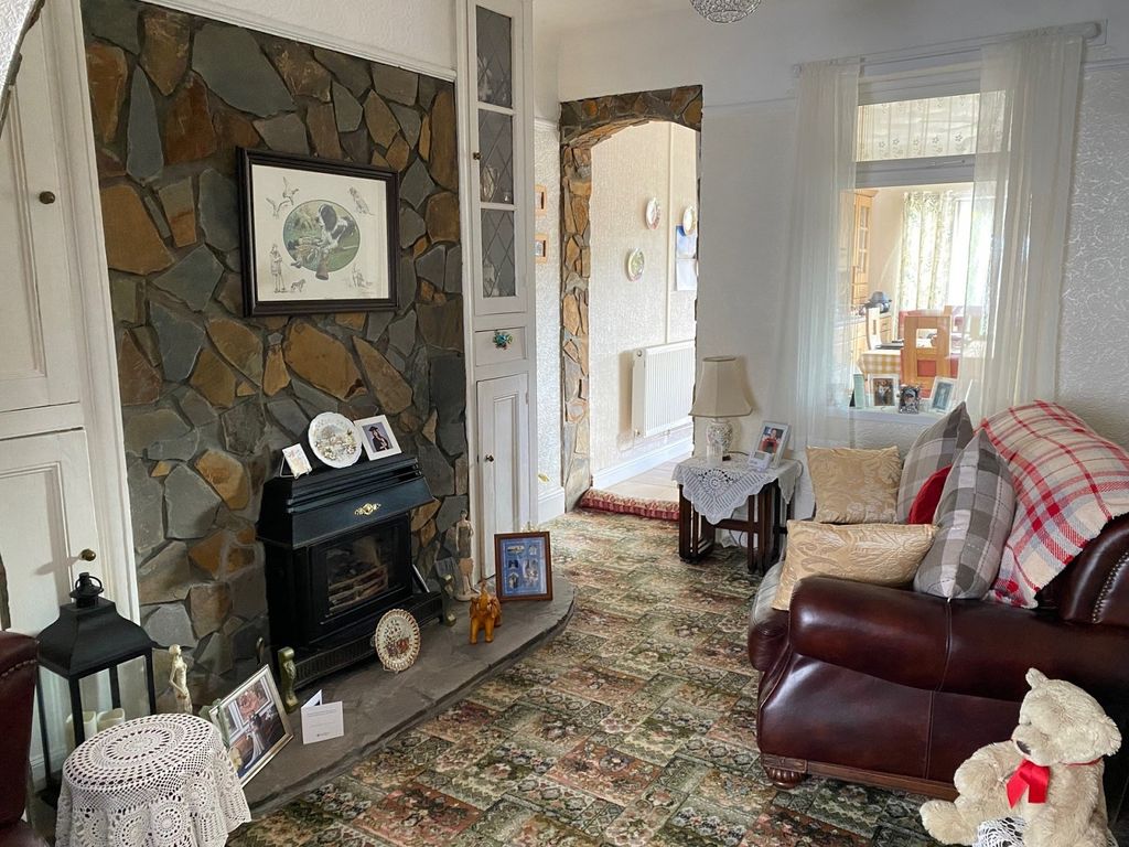 Property photo 3 of 19 Not Specified