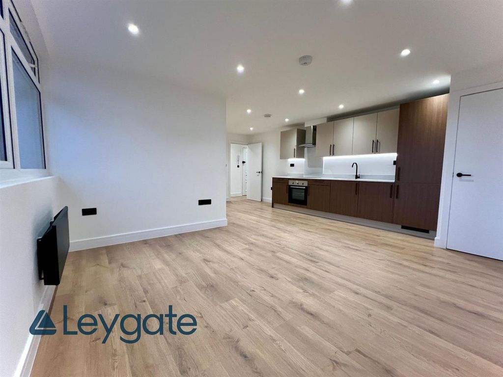 Property photo 2 of 10 Whatsapp Image 2026-02-03 At 14.41.59 (2).Jpeg