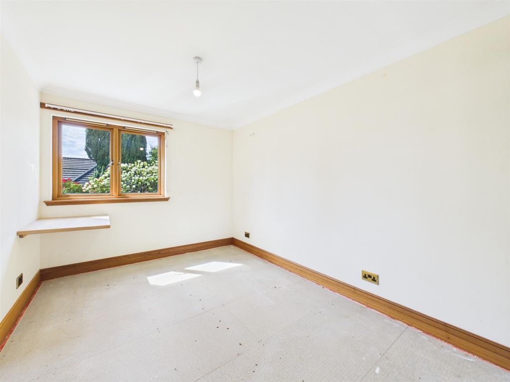 Additional image 11 of 2 bed flat for sale11 Riverview Park, Dundee Road, Perth PH2