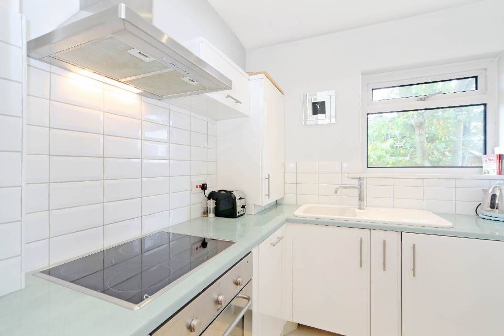 Property photo 2 of 17 Kitchen