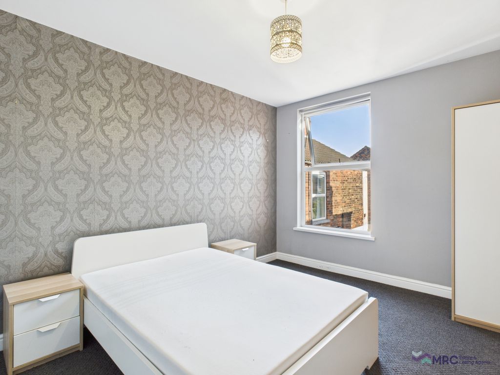 Property photo 3 of 11 Gallery