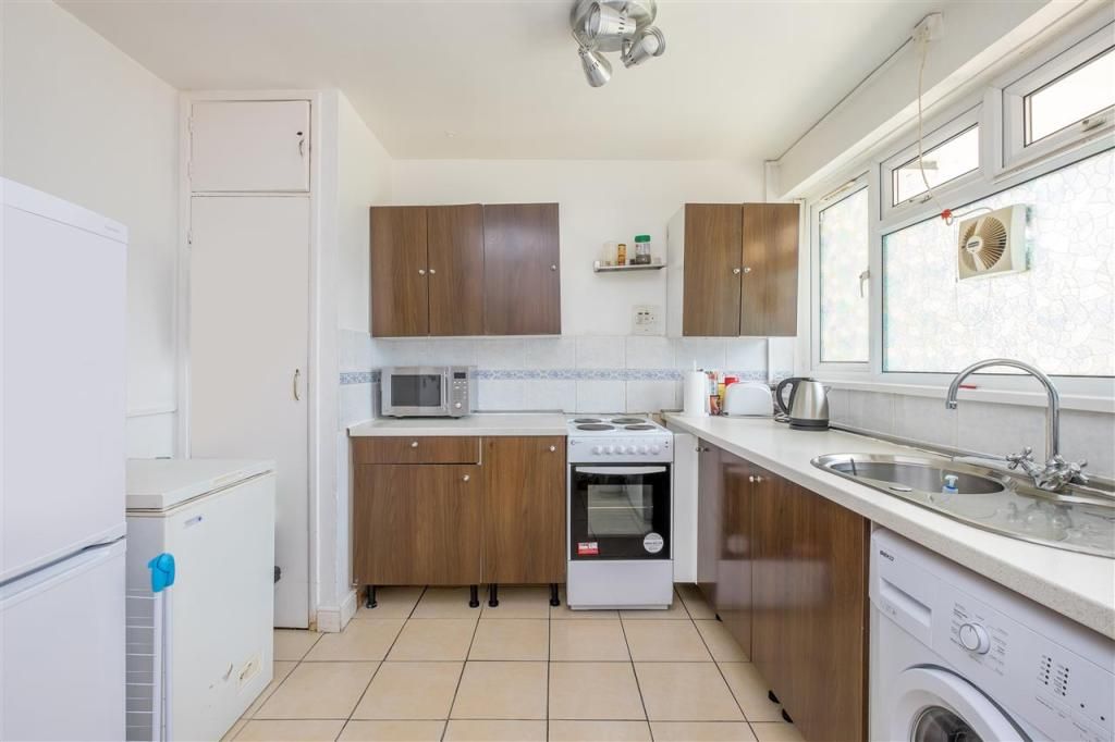 Property photo 3 of 8 Photo #3