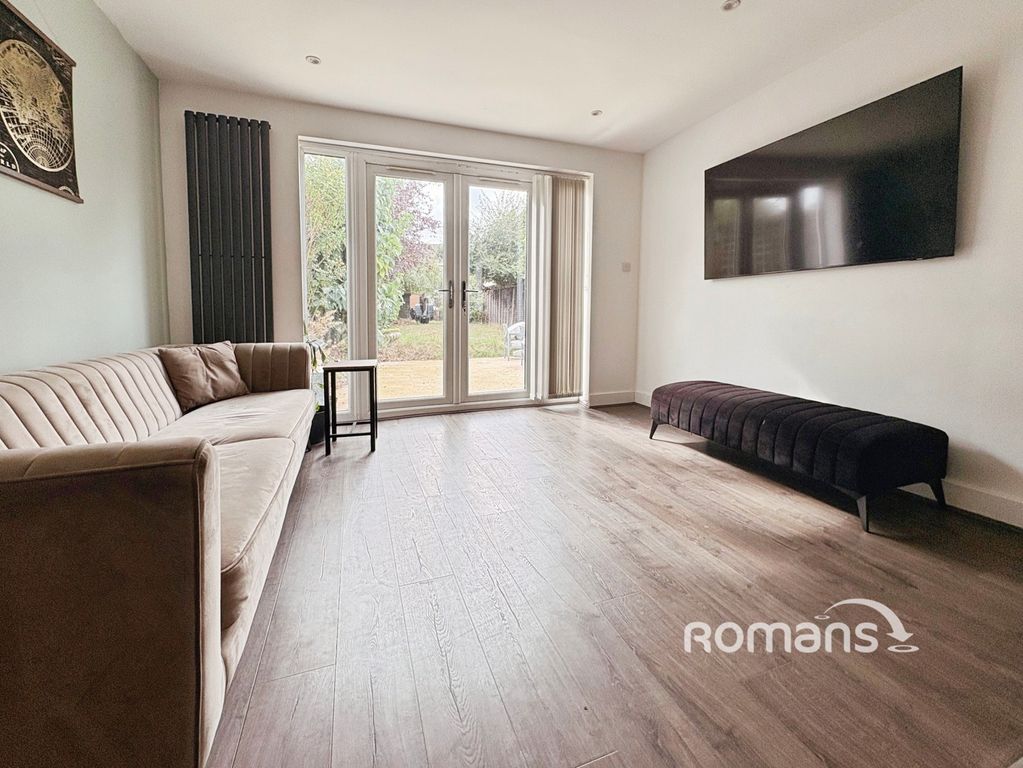Property photo 2 of 19 Pbox-Img.Jpg