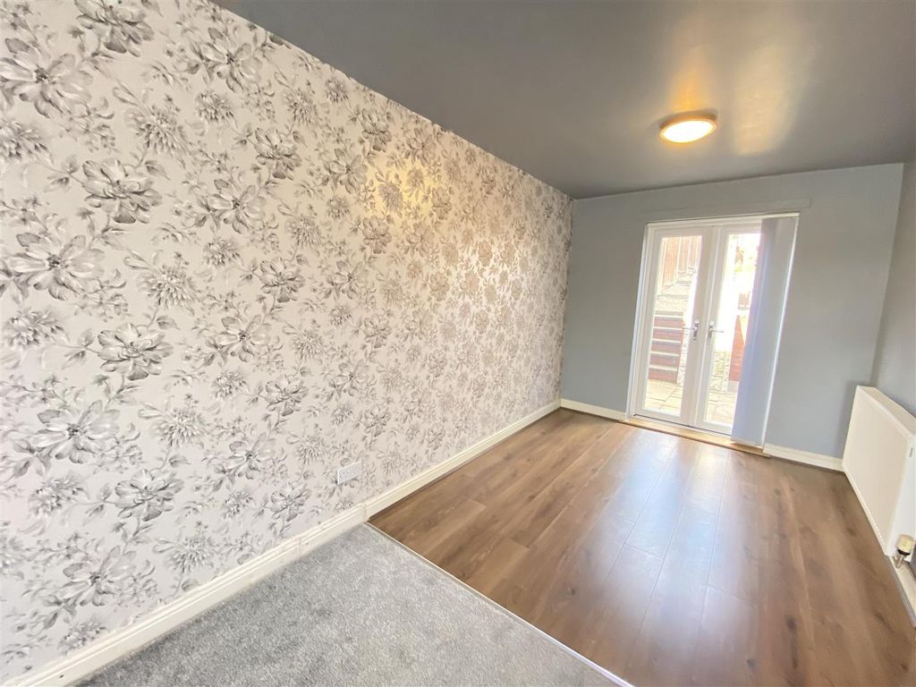 Property photo 3 of 17 Img_6049.Jpeg