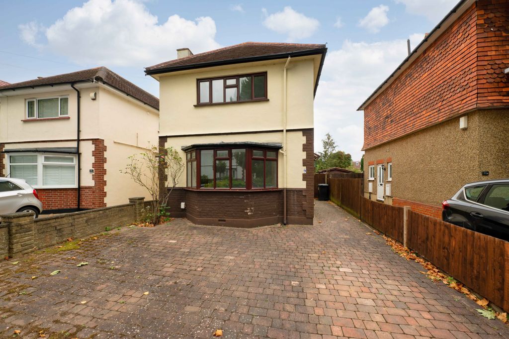Property photo 1 of 13