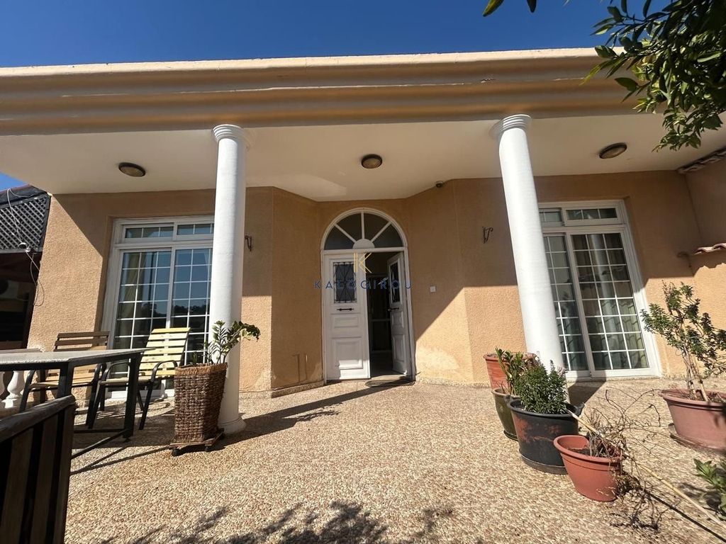 Property photo 1 of 30