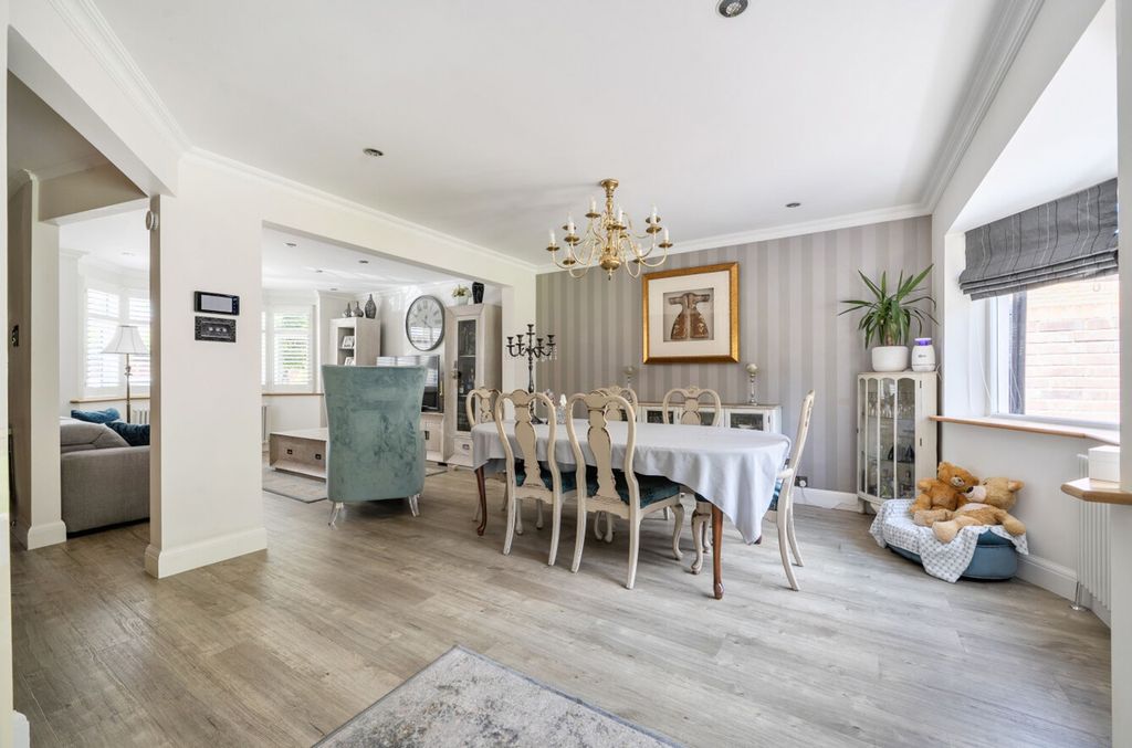 Property photo 3 of 21 1471405-16-6A2863...
