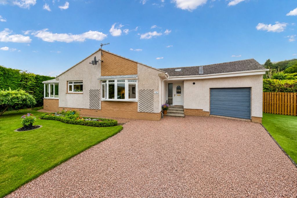 Property photo 1 of 30