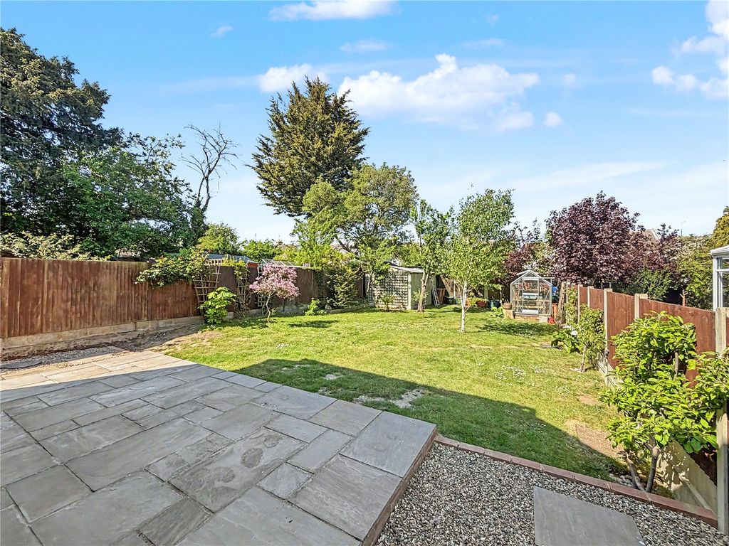 Property photo 3 of 30 Garden