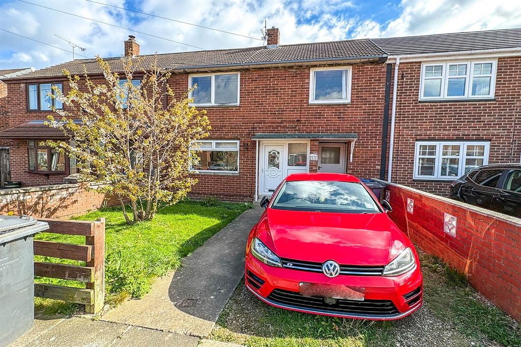 Property photo 1 of 8 (Main)