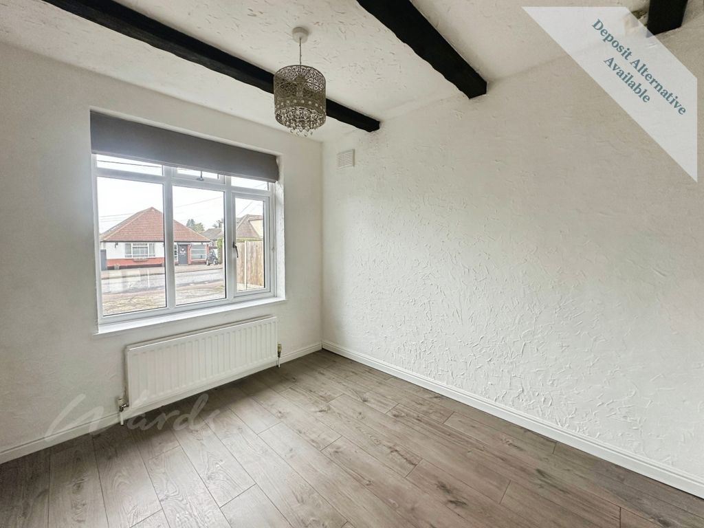 Property photo 2 of 13 491E0E30--4Aeb-Bc...