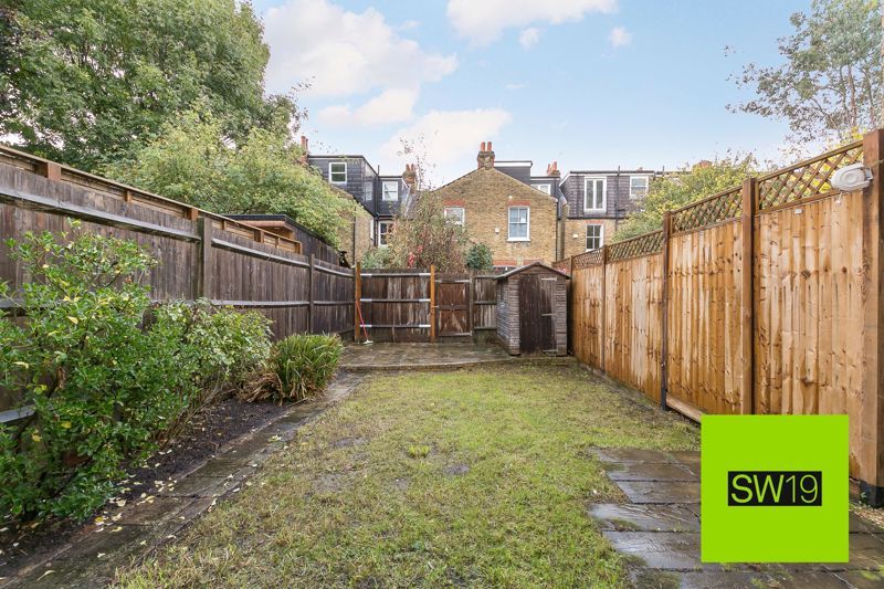 Property photo 3 of 17 Photo 16