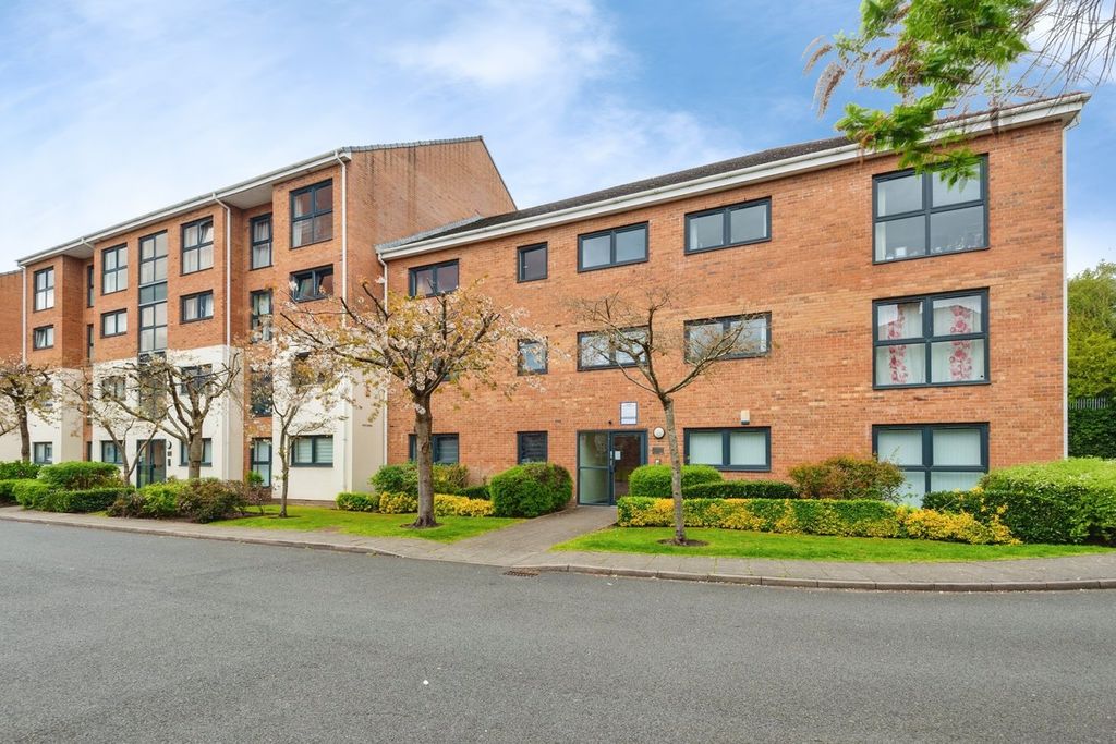 Property photo 1 of 14