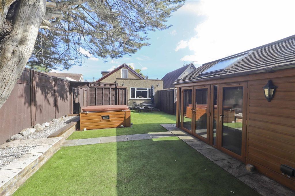 Property photo 3 of 26 Rear Garden