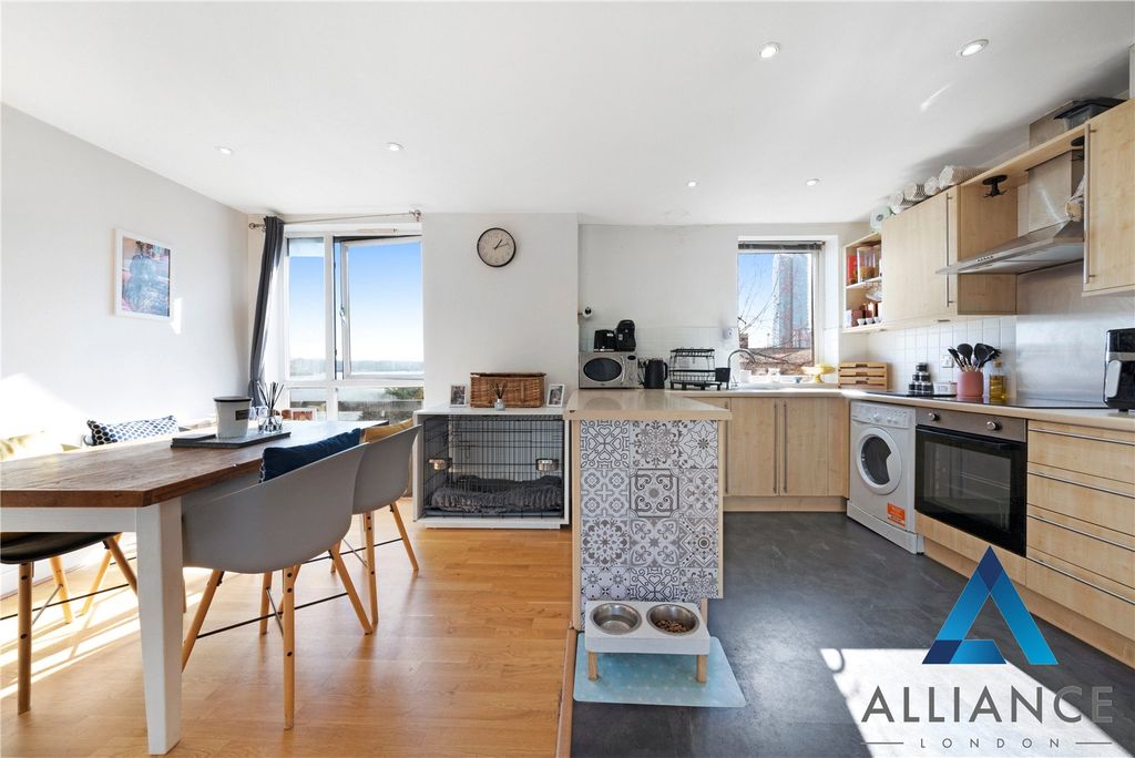 Property photo 3 of 16 Picture No. 03