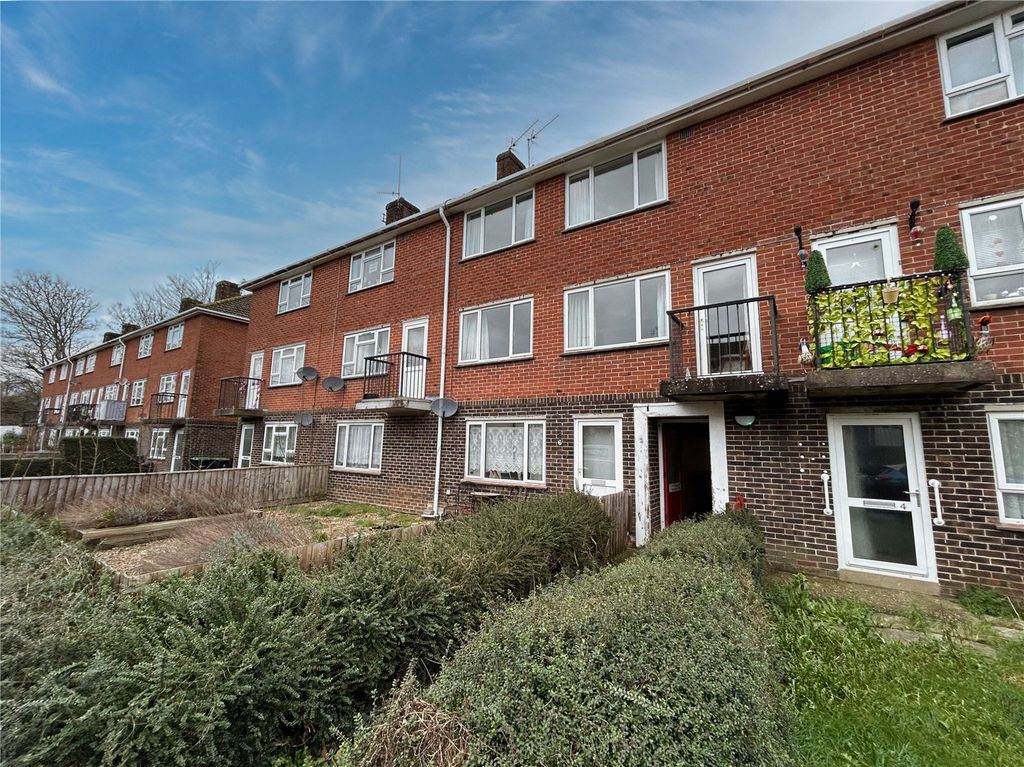 Property photo 1 of 8 Picture No. 11