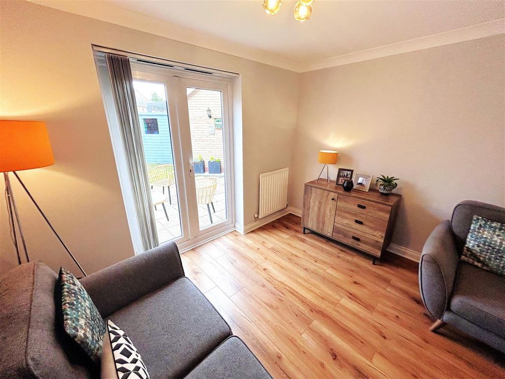 Property photo 3 of 22
