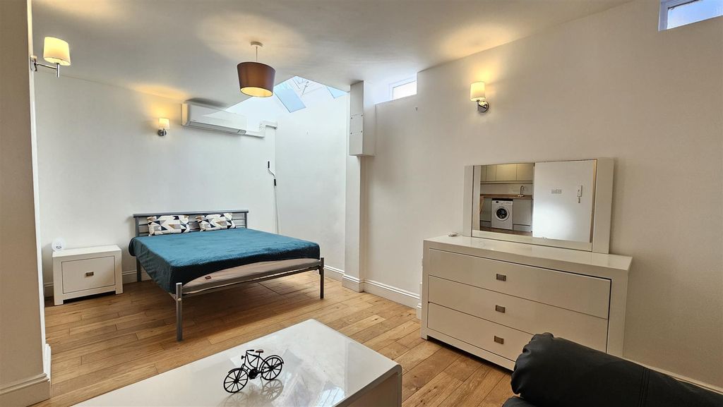 Property photo 2 of 6 20250130_114012.Jpg