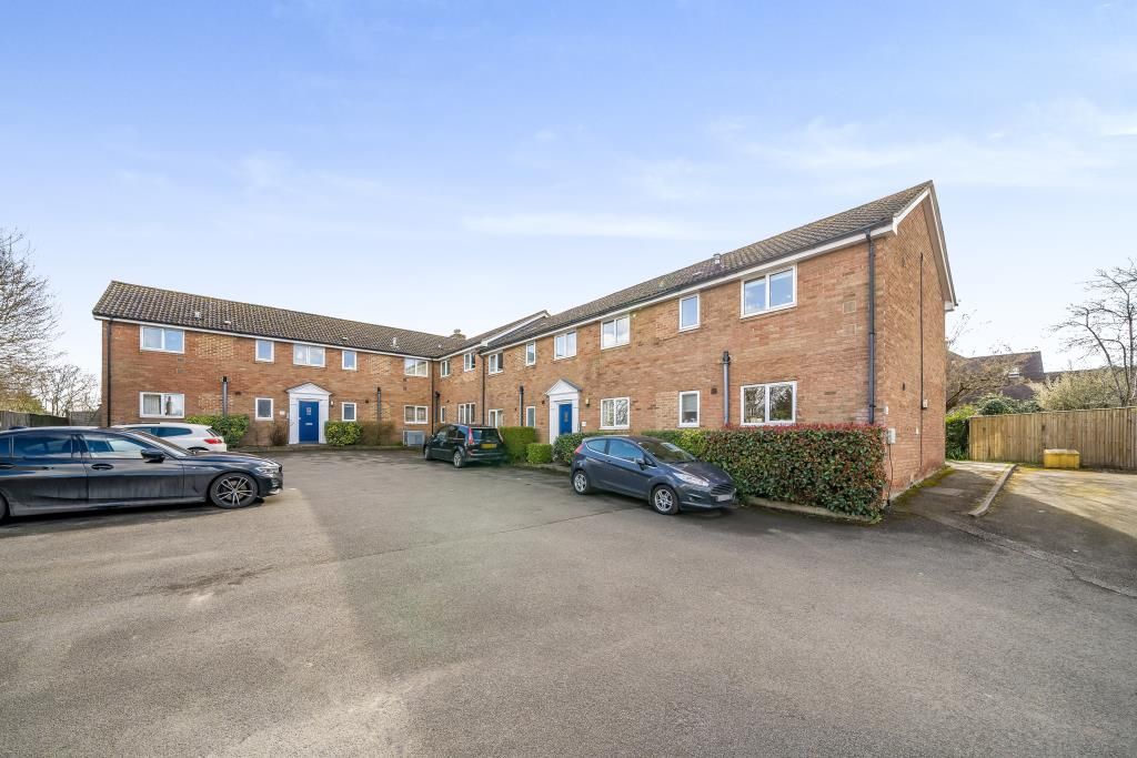 Property photo 1 of 11 External View