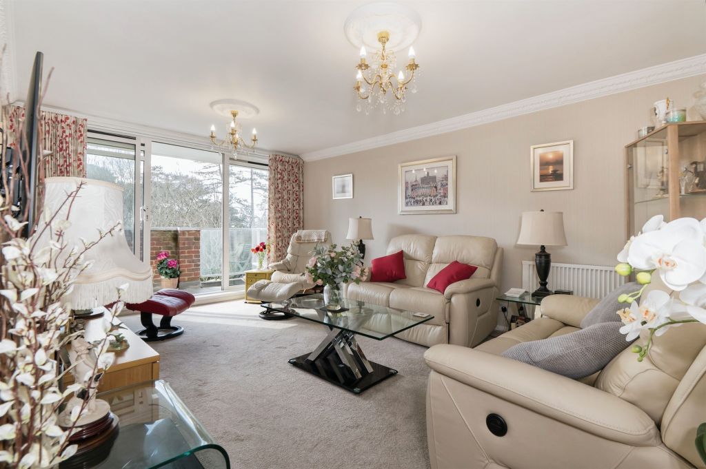 Property photo 2 of 16