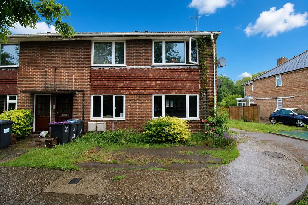 Property photo 1 of 9 Front.Png