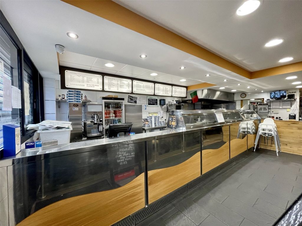 Property photo 2 of 9 Picture No. 06