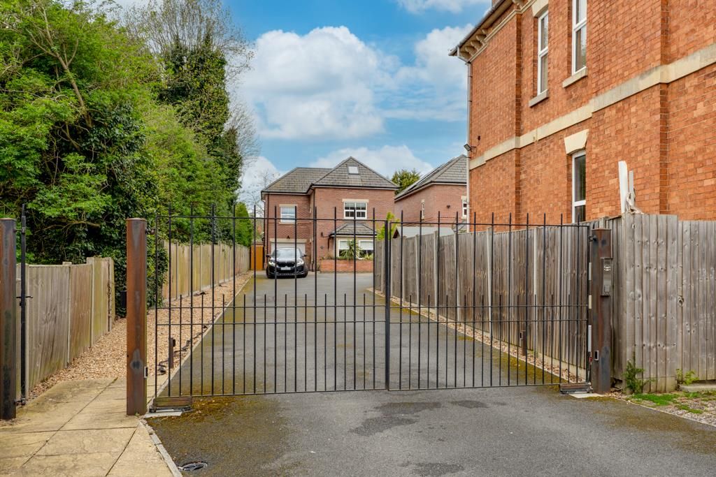 Additional image 45 of 5 bed detached house for saleLondon Road, Kettering NN15