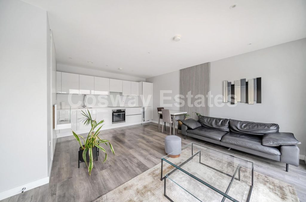 Property photo 3 of 15 96d04Cb8-6A3E-4F30-87F2-d55E1970Ff68.Jpg