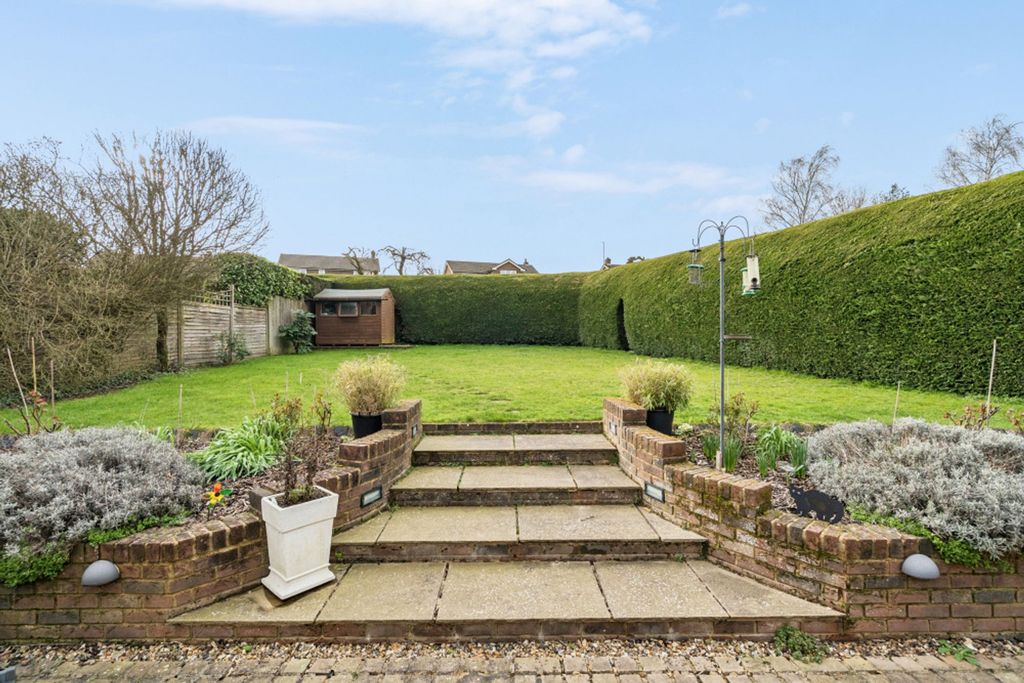 Property photo 2 of 43