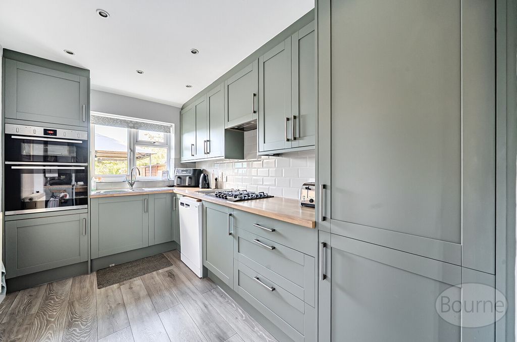 Property photo 3 of 23 79F84c6E-A2Df-44d...