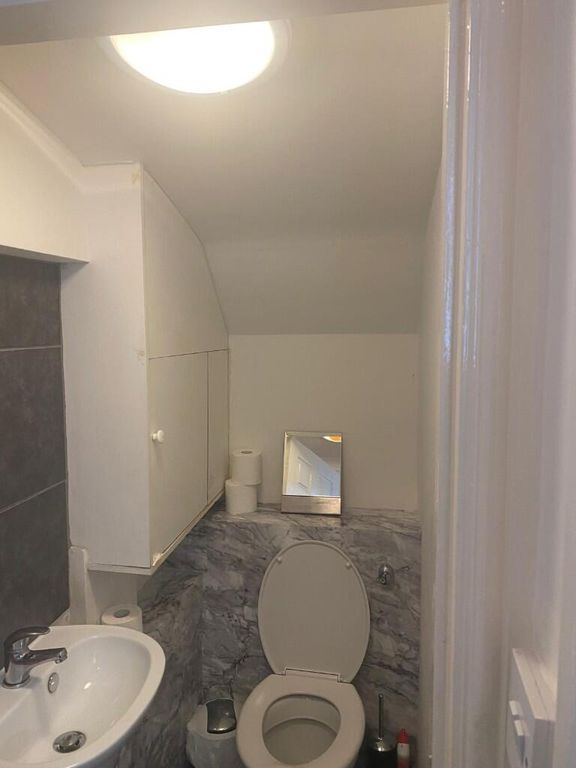 Property photo 3 of 10 Gallery